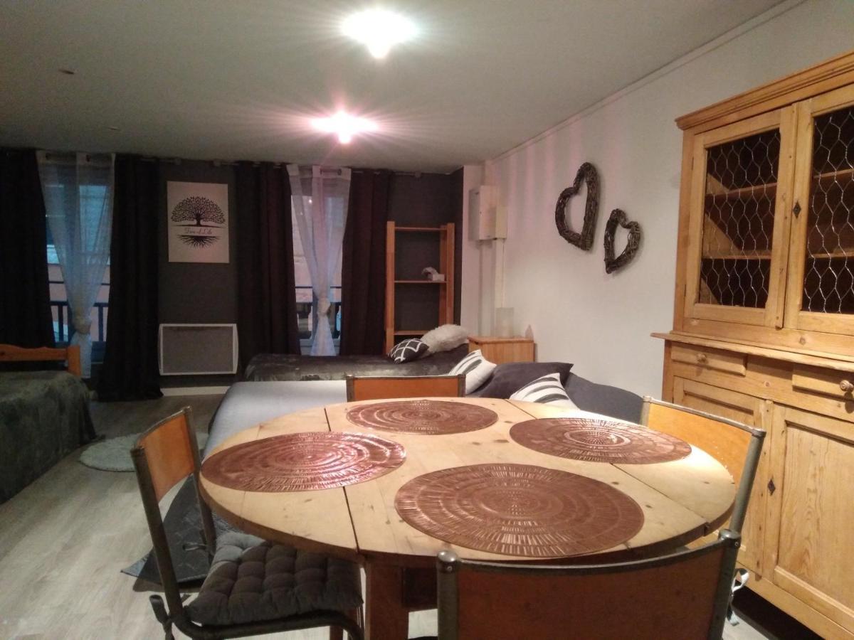 Espace Grenouillit En Velay